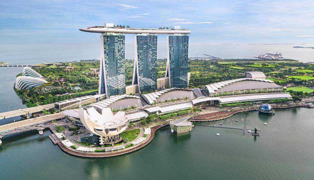 Marina Bay Sands добавляет бывшего директора по казино в свой черный список 