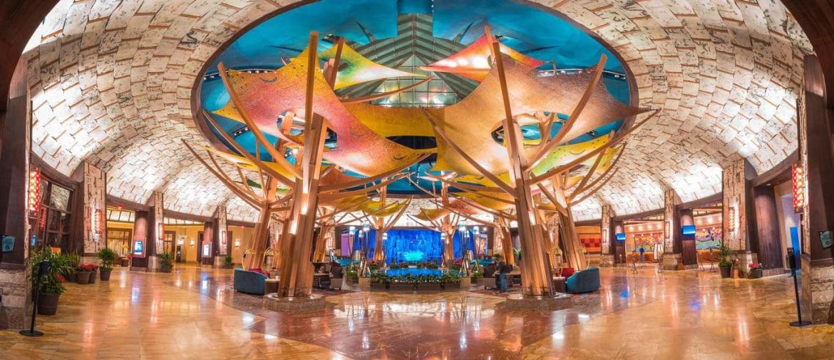 Mohegan Sun был назван лучшим отелем-казино в США в седьмой раз подряд по версии награды USA TODAY 10Best Readers’ Choice Awards 